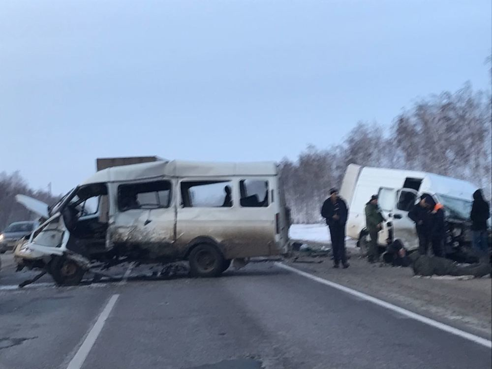 Страшная авария с участием нескольких машин и человеческими жертвами произошла на подъезде к Тамбову Страшная авария с участием нескольких машин и человеческими жертвами произошла на подъезде к Тамбову