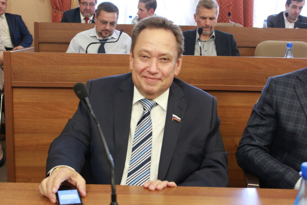 За депутата Геннадия Берстенёва заступились избиратели За депутата Геннадия Берстенёва заступились избиратели