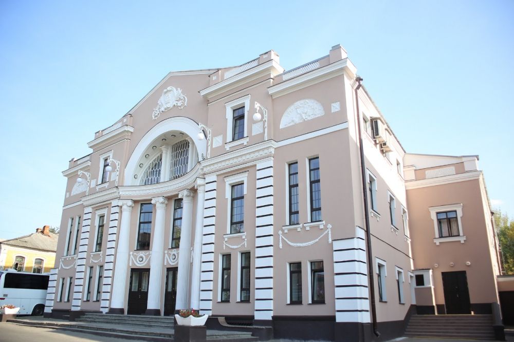 Мичуринский драмтеатр отменил спектакли из-за коронавируса Мичуринский драмтеатр отменил спектакли из-за коронавируса