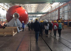 Для школьников открыли турникеты завода «Комсомолец» Для школьников открыли турникеты завода «Комсомолец»