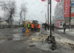 За растаявший тамбовский асфальт город могут оштрафовать на 300 тысяч рублей За растаявший тамбовский асфальт город могут оштрафовать на 300 тысяч рублей