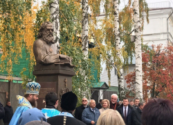 Келья и памятник святителю Луке открыт в Тамбове Келья и памятник святителю Луке открыт в Тамбове