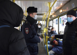 В Тамбове составили 5 административных протоколов на пассажиров автобусов В Тамбове составили 5 административных протоколов на пассажиров автобусов