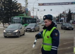 Водитель иномарки пожертвовал автомобилем, чтобы не сбить пешехода на окружной дороге Тамбова Водитель иномарки пожертвовал автомобилем, чтобы не сбить пешехода на окружной дороге Тамбова