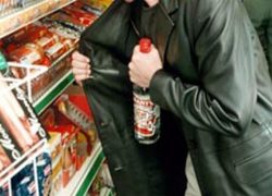 Пенсионер из Рассказово украл из магазина продукты из-за отсутствия возможности за них заплатить Пенсионер из Рассказово украл из магазина продукты из-за отсутствия возможности за них заплатить