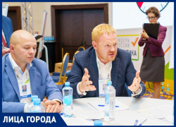 Константин Черкасов: «Все в наших руках. Никакой иногородний добрый Дядя ничего не сделает для этого» Константин Черкасов: «Все в наших руках. Никакой иногородний добрый Дядя ничего не сделает для этого»