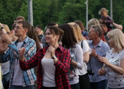 Жара не помешала тамбовчанам "зажечь" в стиле латины Жара не помешала тамбовчанам "зажечь" в стиле латины