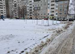 Тамбовчане продолжают жаловаться на качество уборки улиц от снега Тамбовчане продолжают жаловаться на качество уборки улиц от снега