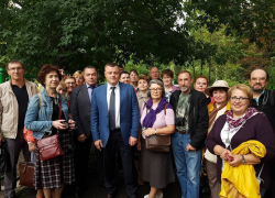Губернатор провел экскурсию в Доме-музее Мичурина Губернатор провел экскурсию в Доме-музее Мичурина