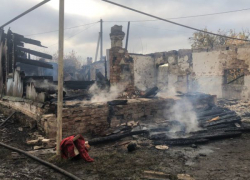 В Умёте сгорел дом, погиб пожилой мужчина В Умёте сгорел дом, погиб пожилой мужчина