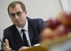 Вице-губернатор Сергей Иванов освобождён от должности Вице-губернатор Сергей Иванов освобождён от должности