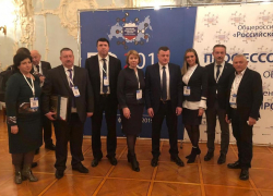 Национальную премию «Профессор года-2019» получил губернатор Александр Никитин Национальную премию «Профессор года-2019» получил губернатор Александр Никитин