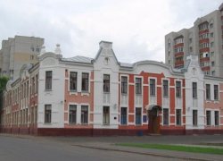 Ученики 29 лицея вынуждены ходить в школу №5 Ученики 29 лицея вынуждены ходить в школу №5