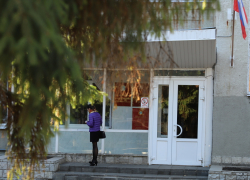 В кабинете вице-губернатора Иванова проходят обыски В кабинете вице-губернатора Иванова проходят обыски