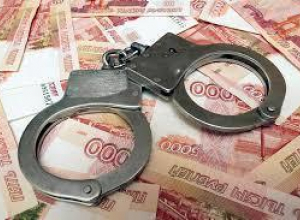 Полицейский поставлял адвокату клиентов и брал через него взятки в Тамбове Полицейский поставлял адвокату клиентов и брал через него взятки в Тамбове