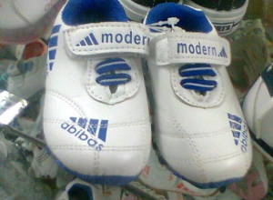 А «Adidas»-то не настоящий!» В тамбовском магазине торговали контрафактом А «Adidas»-то не настоящий!» В тамбовском магазине торговали контрафактом