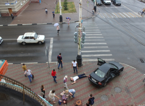 Один из самых аварийных перекрестков Тамбова снова принес жертвы Один из самых аварийных перекрестков Тамбова снова принес жертвы