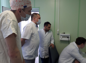 Столичные кардиохирурги помогают тамбовчанам Столичные кардиохирурги помогают тамбовчанам