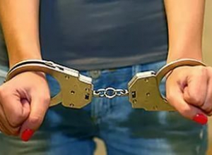 В Уваровском районе женщина убила любовника в порыве ревности В Уваровском районе женщина убила любовника в порыве ревности