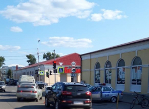 Тринадцатилетний мальчик попал под колеса KIA Sportage в Моршанске Тринадцатилетний мальчик попал под колеса KIA Sportage в Моршанске