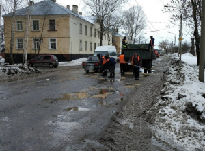 Депутаты городской Думы решили не верить на слово докладу о качестве дорог Депутаты городской Думы решили не верить на слово докладу о качестве дорог
