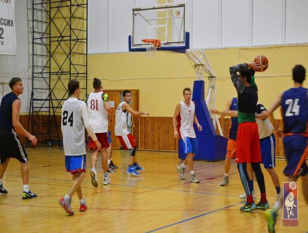 В обновленном составе тамбовская баскетбольная команда отправилась бороться за “Кубок Ярославля”